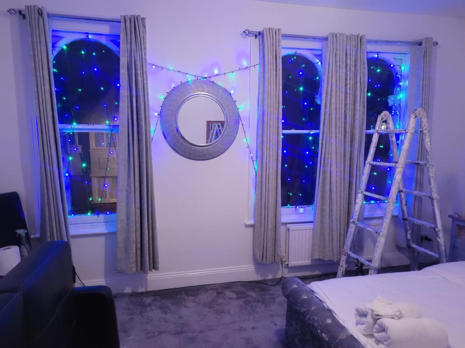 3-Bed House In London Self-Contained In Ladywell Villa Екстериор снимка